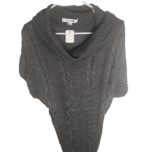 Womens Forever 21 Small Short Sleeve Sweater